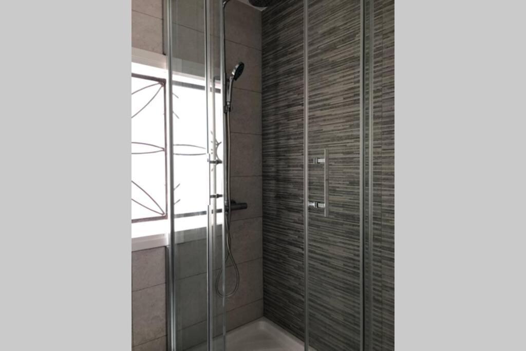 M3 Terrace. Cool Apartment 15 Min Center By Metro Esplugues de Llobregat Exterior foto