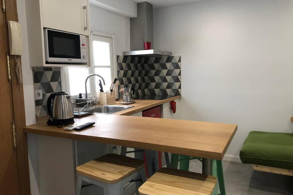 M3 Terrace. Cool Apartment 15 Min Center By Metro Esplugues de Llobregat Exterior foto