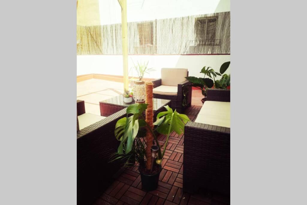 M3 Terrace. Cool Apartment 15 Min Center By Metro Esplugues de Llobregat Exterior foto
